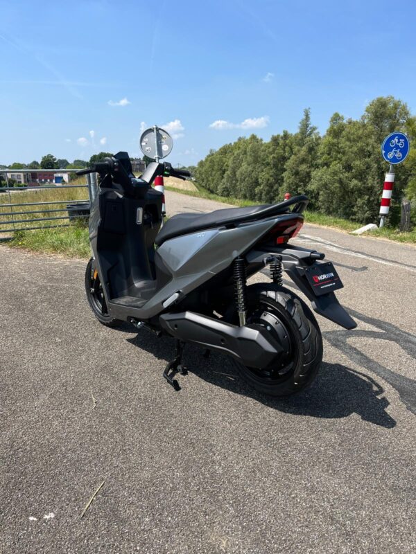 Horwin SK1 E scooter NIEUW - Afbeelding 3