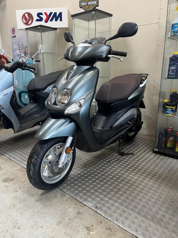 Yamaha Neo's 45KM 2011