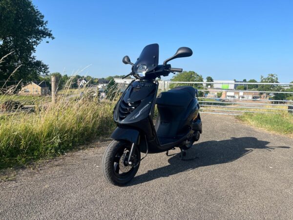 Piaggio Zip 45KM 2023 - Afbeelding 3