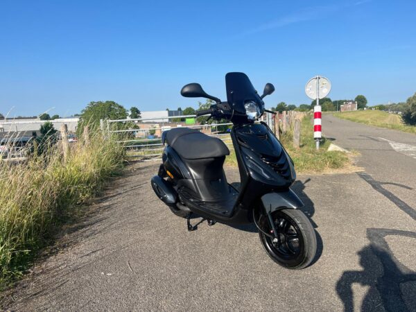 Piaggio Zip 45KM 2023 - Afbeelding 4