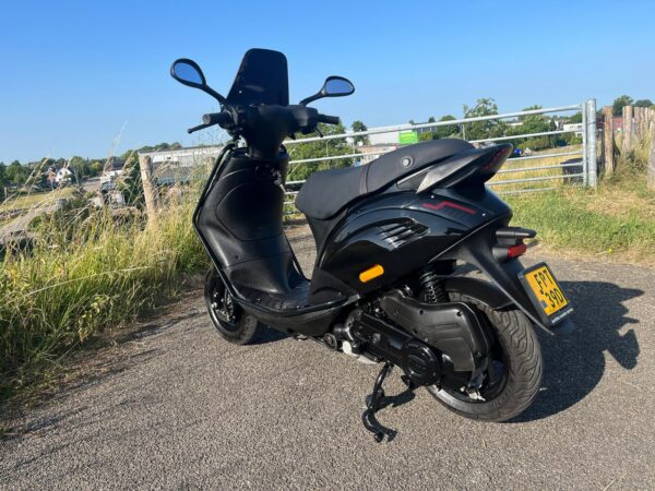 Piaggio Zip 45KM 2023 - Afbeelding 9