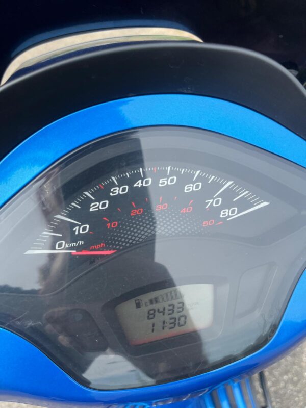 Vespa sprint 80CC 45KM 2017 - Afbeelding 8